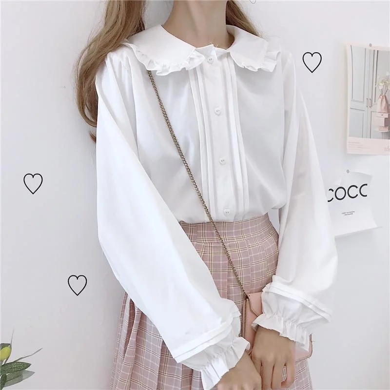 Peter Pan Collar Puff Sleeved Shirt