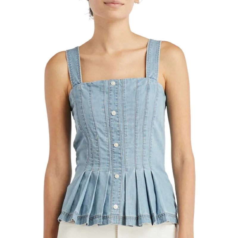 Laura Denim Top In Cold Water